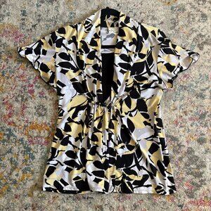 Vintage Y2K Kim Roger’s yellow and black floral short sleeve blouse top
